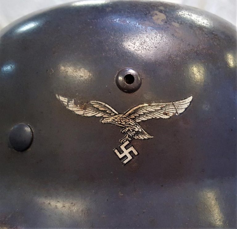 WW2 German Luftwaffe double decal M35 steel helmet by Vereinigte Deutsche Nickelwerke - Image 2