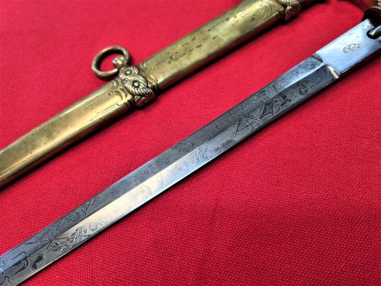 WW1 & WW2 German Navy officer’s converted Imperial pattern dagger & scabbard by Kirschbaum of Solingen - Image 11