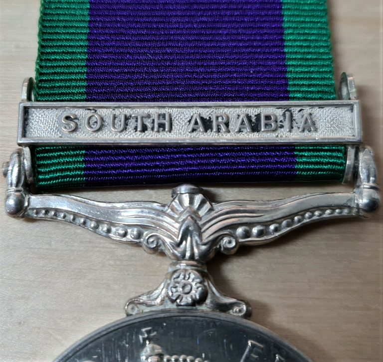 POST WW2 BRITISH ARMY GENERAL SERVICE MEDAL SOUTH ARABIA ROYAL ENGINEERS - Image 3