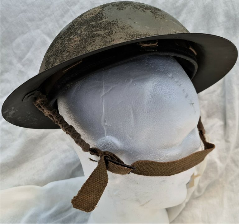 VINTAGE & RARE AUSTRALIAN ARMY ANZAC WW2 UNIFORM STEEL HELMET DATED 1940 - Image 3