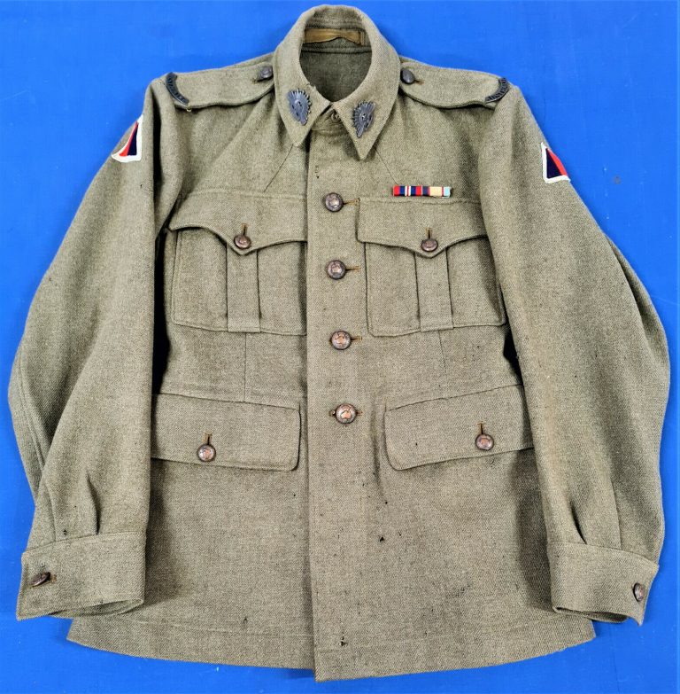 VINTAGE WW2 AUSTRALIAN ARMY UNIFORM JACKET WITH PATCHES & BADGES ANZAC ...