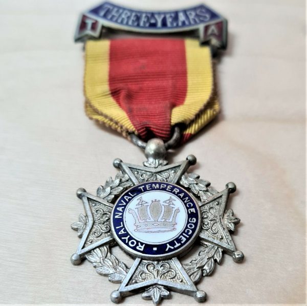 WW1 ERA ROYAL NAVAL TEMPERANCE SOCIETY SOBRIETY MEDAL 3 YEARS