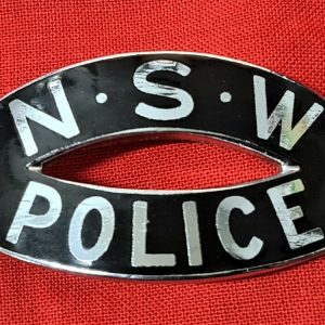 1950 OBSOLETE AUSTRALIAN NEW SOUTH WALES POLICE UNIFORM CAP BADGE BY AMOR SYDNEY