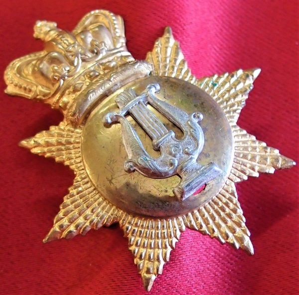 ORIGINAL PRE WW1 BOER WAR ERA BRITISH ARMY BAND MASTERS UNIFORM CAP BADGE