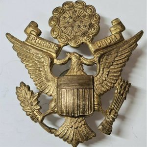 VINTAGE US MEDAL WW1 ERA GEMSCO US ARMY OFFICER'S UNIFORM CAP BADGE