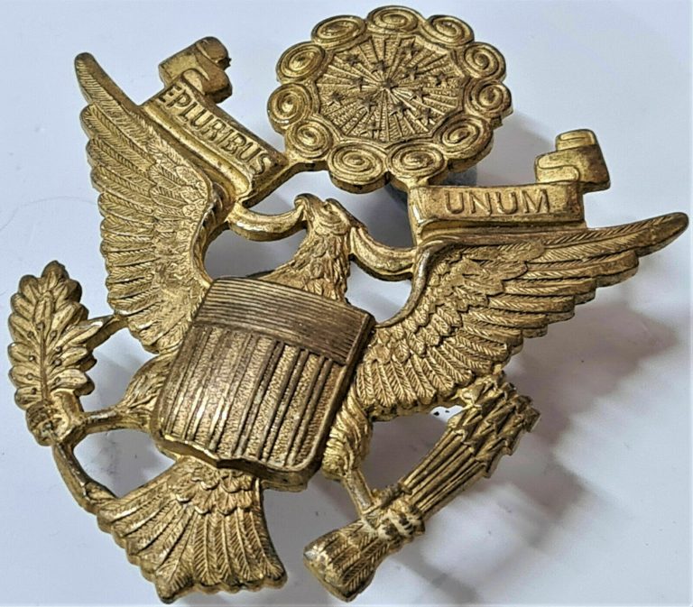 VINTAGE US MEDAL WW1 ERA GEMSCO US ARMY OFFICER'S UNIFORM CAP BADGE