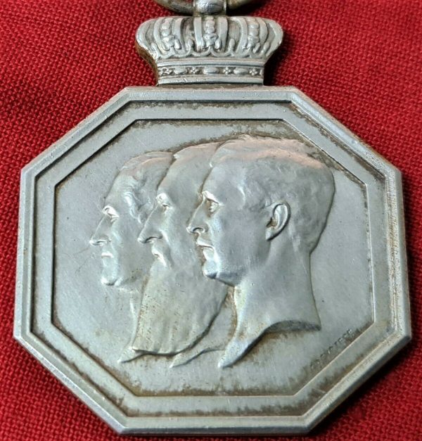 VINTAGE WW2 BELGIUM COMMEMORATIVE MEDAL 100TH ANNIVERSARY INDEPENDENCE