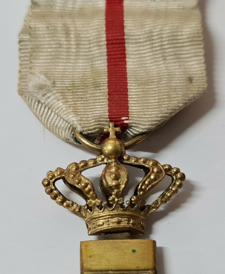 WW1 ERA SPAIN ORDER OF MILITARY MERIT 1ST CLASS CROSS MEDAL WARTIME AWARD