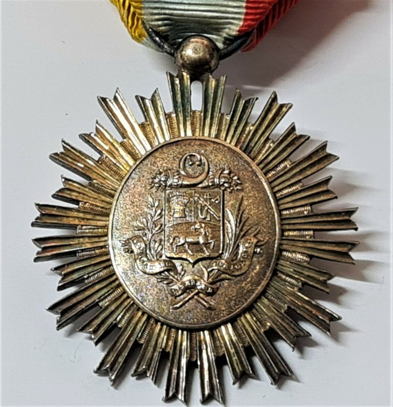 WW1 ERA VENEZUELA ORDER OF THE LIBERATOR OFFICER MEDAL BREAST BADGE