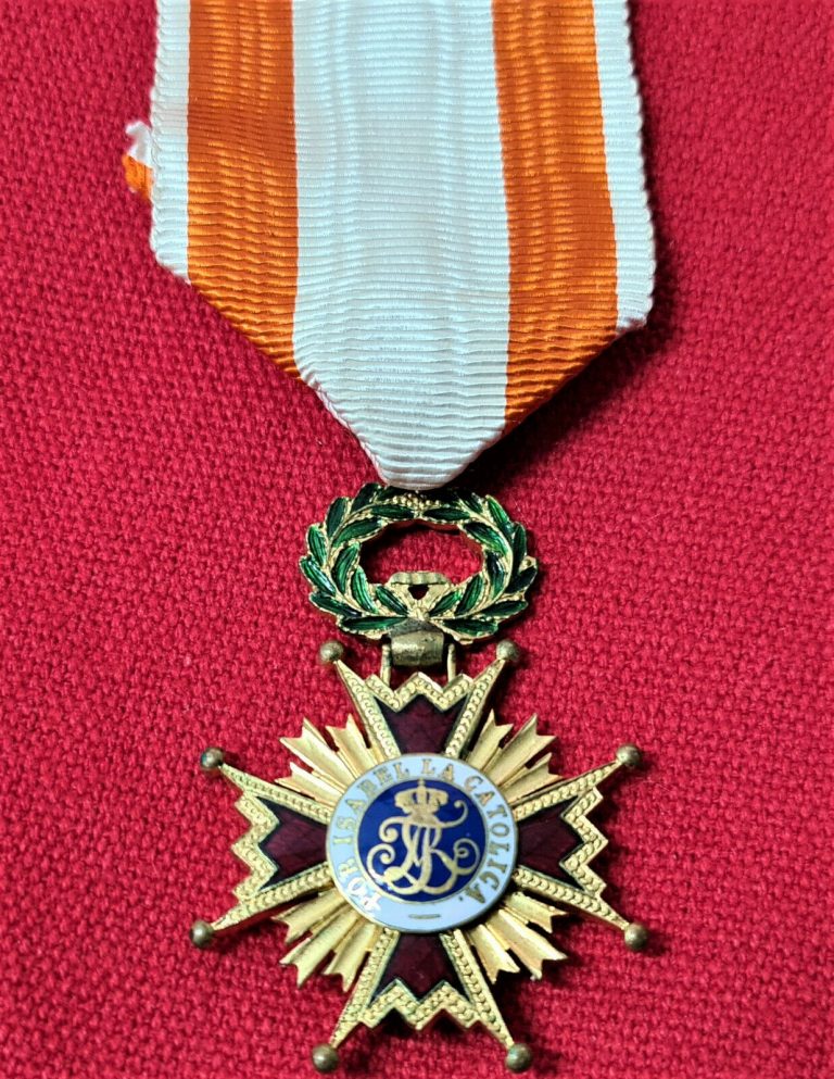 WW1 WW2 ERA SPAIN ORDER OF ISABELLA THE CATHOLIC MEDAL KNIGHT GRADE