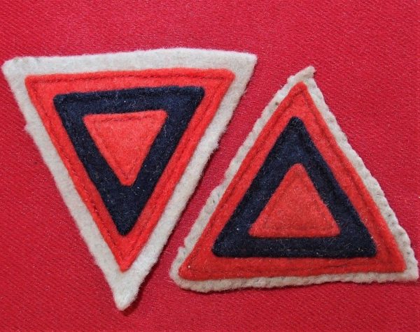 WW2 AUSTRALIAN ARMY UNIFORM COLOUR PATCHES 3rd ORDNACE CORPS A.A.O.C.