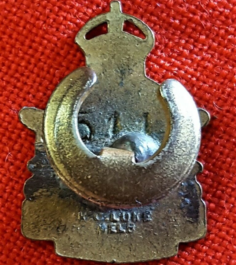 WW2 ERA AUSTRALIAN AIR FORCE ASSOCIATION LAPEL BADGE