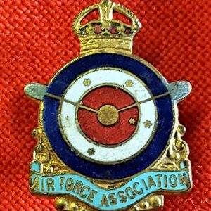 WW2 ERA AUSTRALIAN AIR FORCE ASSOCIATION LAPEL BADGE