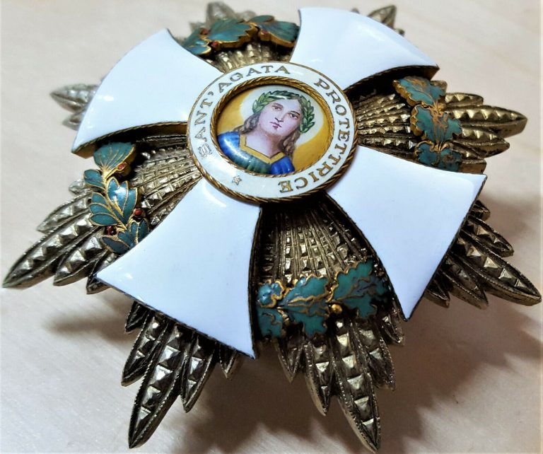 WW2 ERA SAN MARINO GRAND OFFICER SAINT AGATHA MEDAL BREAST STAR ALBERTI MILANO