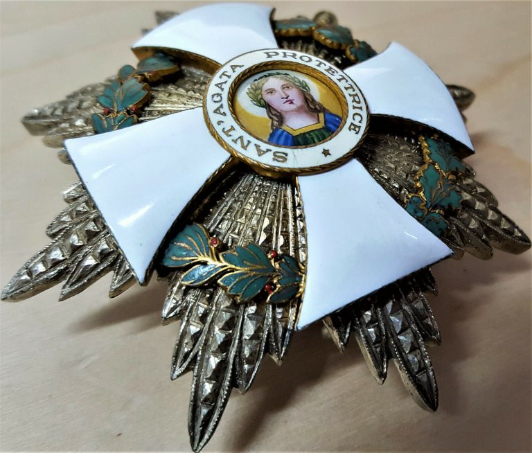 WW2 ERA SAN MARINO GRAND OFFICER SAINT AGATHA MEDAL BREAST STAR ALBERTI MILANO