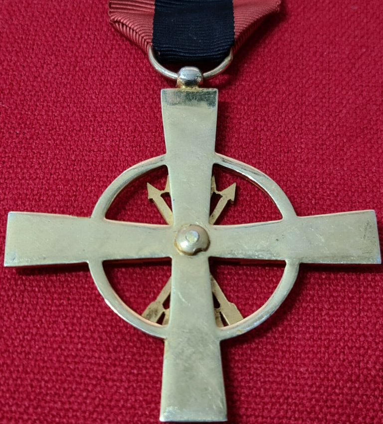 WW2 ERA SPAIN ORDER OF THE YOKE & ARROWS MEDAL KNIGHTS GRADE FRANCO DICTATORSHIP