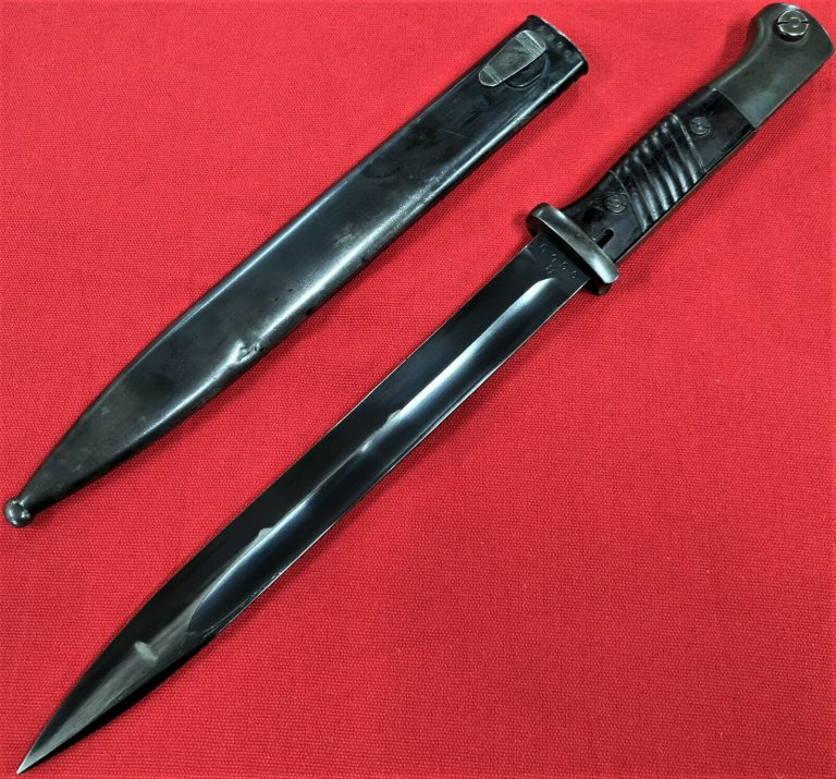 WW2 GERMAN ARMY K98 MAUSER BAYONET & SCABBARD MATCHING BERG & CO 1939 - Image 2