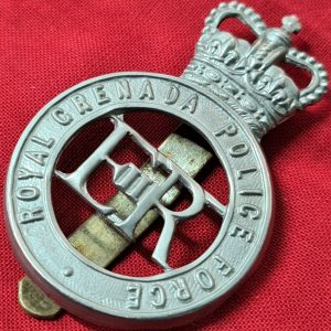 POST WW2 ERA OBSOLETE GRENADA POLICE FORCE UNIFORM CAP BADGE 1950'S BY FIRMIN