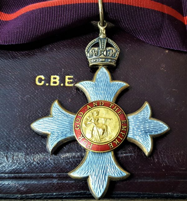 WW1 CASED ORDER OF THE BRITISH EMPIRE COMMANDER MEDAL SET AWARD C.B.E.