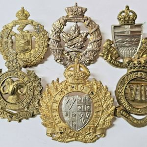 WW1 & WW2 ERA CANADA ARMY UNIFORM CAP BADGES LOT