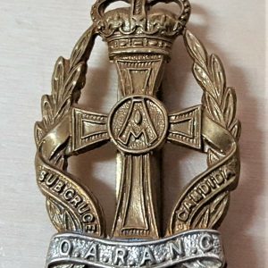 +WW2 BRITISH UNIFORM CAP BADGE QUEEN ALEXANDRA'S ROYAL ARMY NURSING CORPS