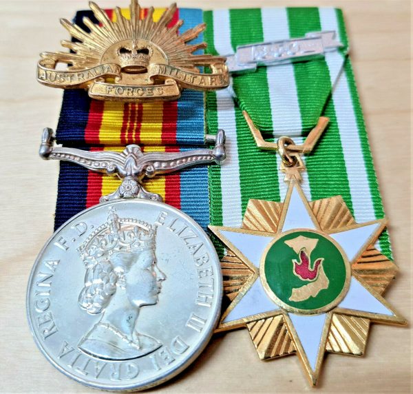 AUSTRALIAN ARMY 9TH BATTALION VIETNAM WAR MEDAL PAIR, BADGE & RESEARCH