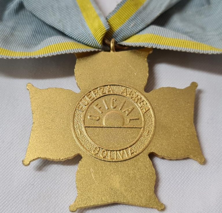 Bolivia, Republic, Order of Aeronautical Merit, Commander's Badge medal - Image 5