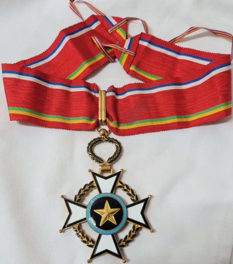 Central African Republic, Order of Merit, Commander's Neck Badge, by Arthus Bertrand, Paris - Image 2