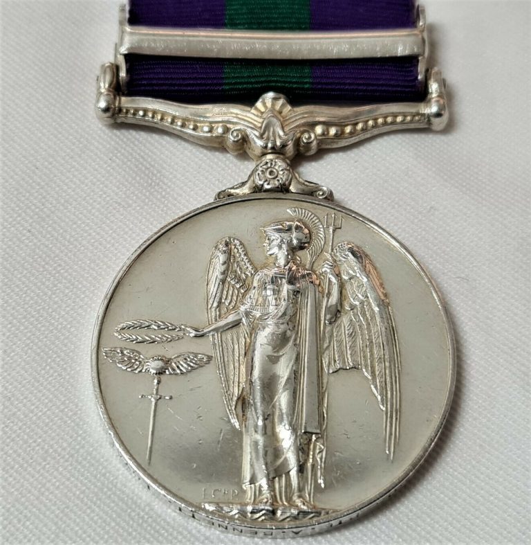 POST WW2 GENERAL SERVICE MEDAL MALAYA PTE BENNETT 1ST BATTALION LOYAL REGIMENT - Image 4