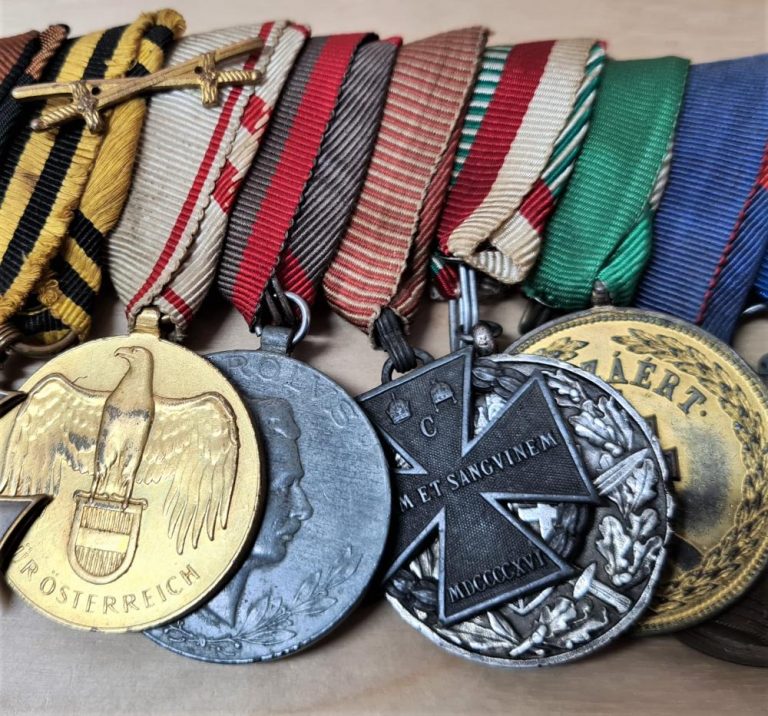 Vintage & Rare WW1 & WW2 Austria & Hungary (Austro-Hungarian) Set of 10 Military Medals - Image 3