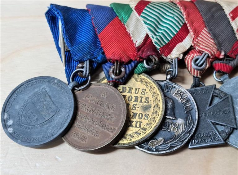 Vintage & Rare WW1 & WW2 Austria & Hungary (Austro-Hungarian) Set of 10 Military Medals - Image 7