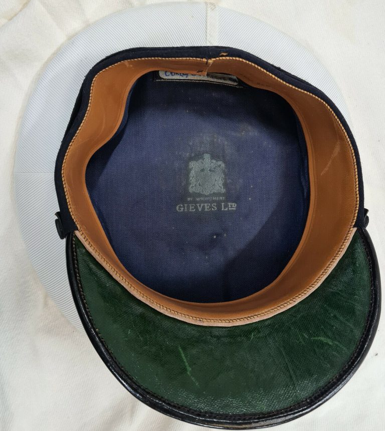 NAMED POST WW2 ROYAL NAVY COMMANDER SUMMER TOP UNIFORM PEAKED CAP LESLIE REEVE - Image 8