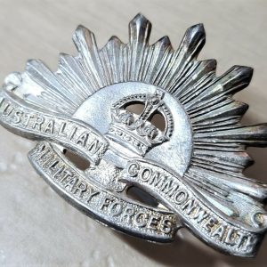 NURSE WW2 AUSTRALIAN ANZAC RISING SUN UNIFORM HAT OR CAP BADGE AIF ARMY