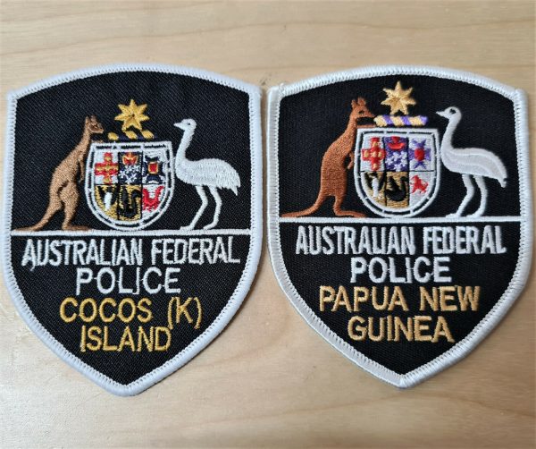 POST WW2 ERA OBSOLETE AUSTRALIAN FEDERAL POLICE FORCE UNIFORM PATCHES