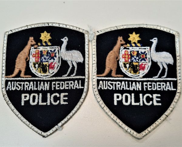 POST WW2 ERA OBSOLETE AUSTRALIAN FEDERAL POLICE FORCE UNIFORM PATCHES lot 13