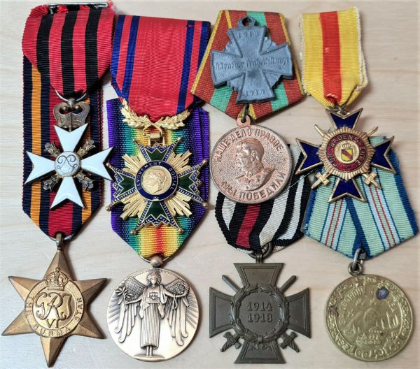 VINTAGE WW1 AND WW2 MEDAL LOT WORLD GERMANY FRANCE RUSSIA