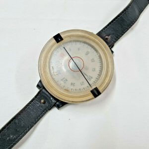 WW2 GERMAN LUFTWAFFE UNIFORM FLIGHT WRIST COMPASS Armbandkompaß 39