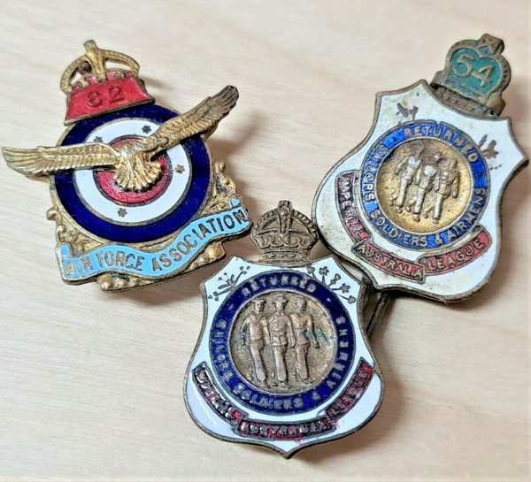 CUMPSTONS PERTHWW2 AUSTRALIAN RETURNED SERVICES LEAGUE & RAAF ASSOCIATION BADGES