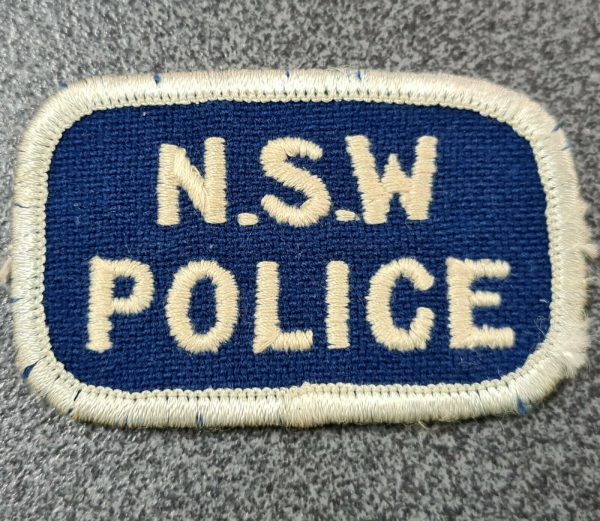 POST WW2 ERA OBSOLETE AUSTRALIAN NSW POLICE FORCE UNIFORM PATCHES