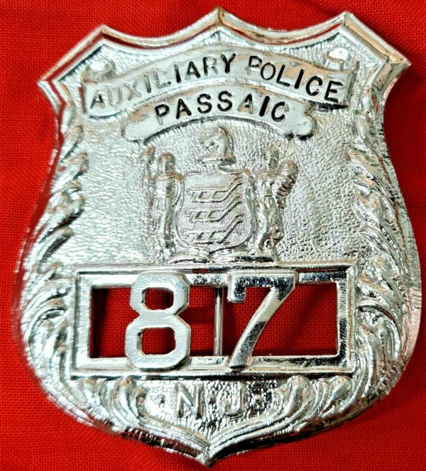 VINTAGE 1920's US NEW JERSEY PASSAIC AUXILIARY POLICE FORCE UNIFORM BADGE