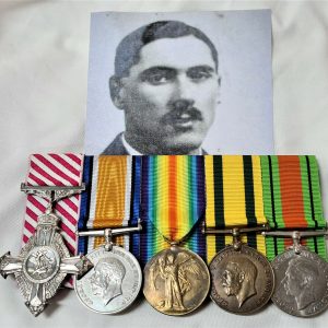 WW1 RFC & RAF AFC FIGHTER PILOT MEDAL GROUP SQUADRON LEADER ROBERTSON 19 SQN