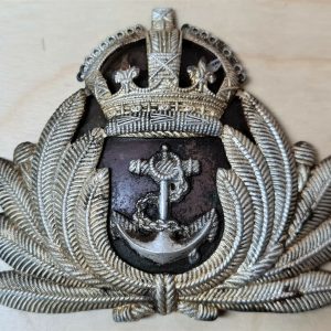 WW2 AUSTRALIAN BRITISH NAVY OFFICER UNIFORM CAP BADGE METAL