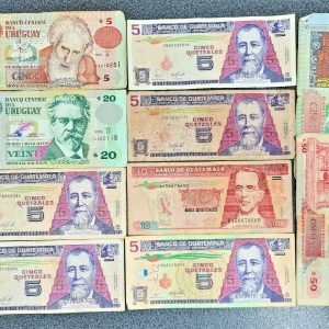 LOT OF 10 BANK NOTES GUATEMALA & URUGUAY CURRENCY