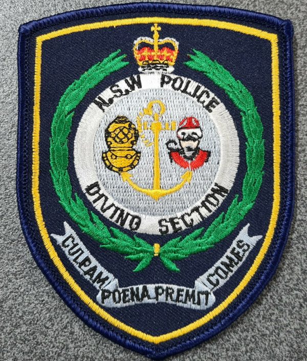 POST WW2 ERA OBSOLETE AUSTRALIAN NSW POLICE FORCE UNIFORM PATCHES lot 7