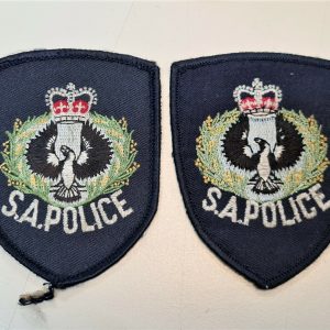 POST WW2 ERA OBSOLETE SOUTH AUSTRALIAN POLICE FORCE UNIFORM PATCHES LOT 2