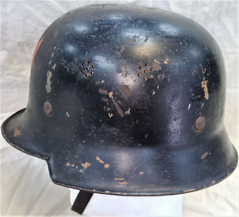 RARE WW2 CZECHOSLOVAKIAN RESISTANCE USED GERMAN M32 STEEL UNIFORM HELMET - Image 6