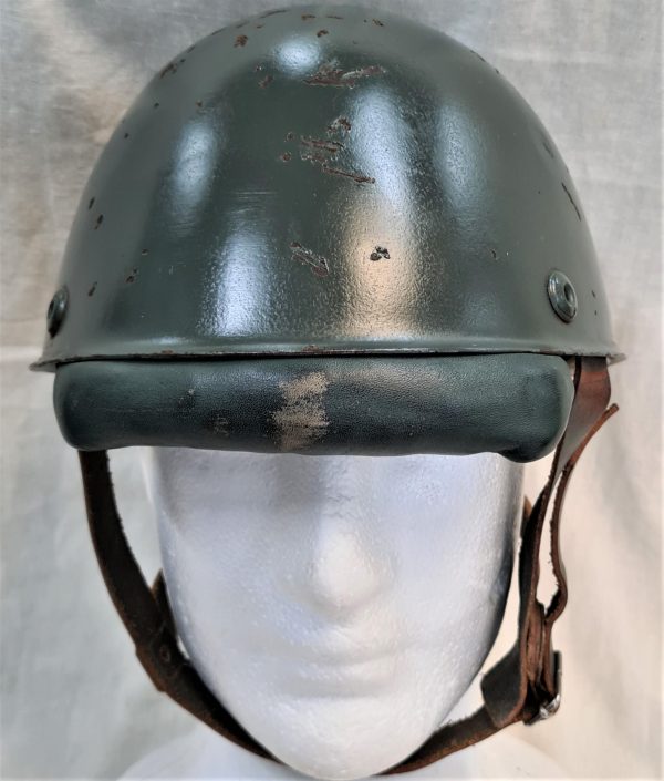 Scarce WW2 Italian Army Model 1942 paratrooper steel helmet