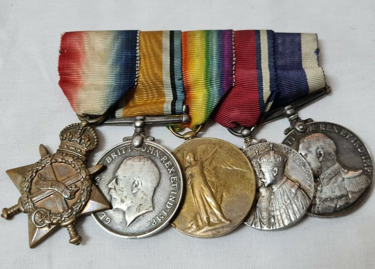 WW1 ROYAL NAVY MEDAL GROUP CHIEF STOKER AUBREY BROWN WHO SERVED 27 YEARS WW2 - Image 2