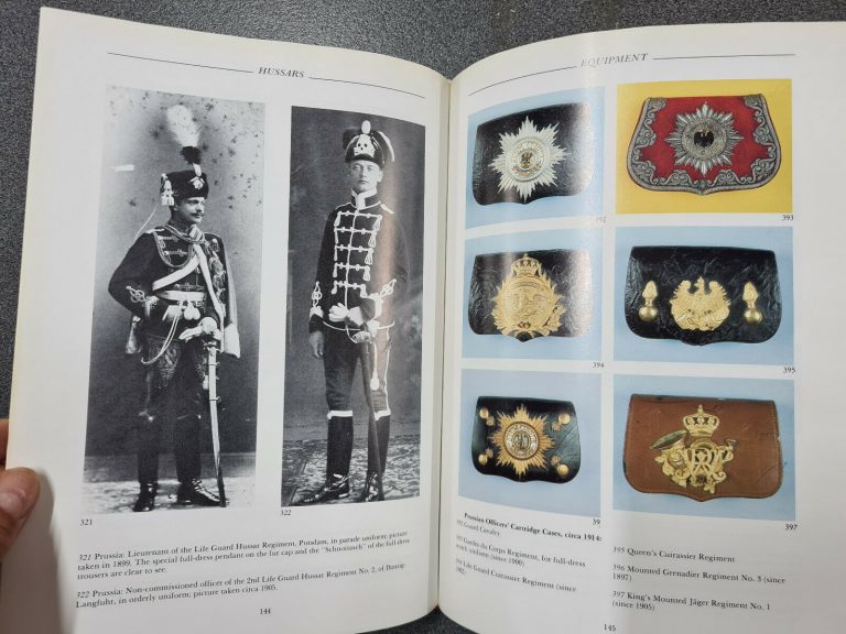 BOOK: STUDY OF GERMAN HELMETS & UNIFORMS 1729-1918 JAN KUBE1ST EDITION MILITARIA - Image 8