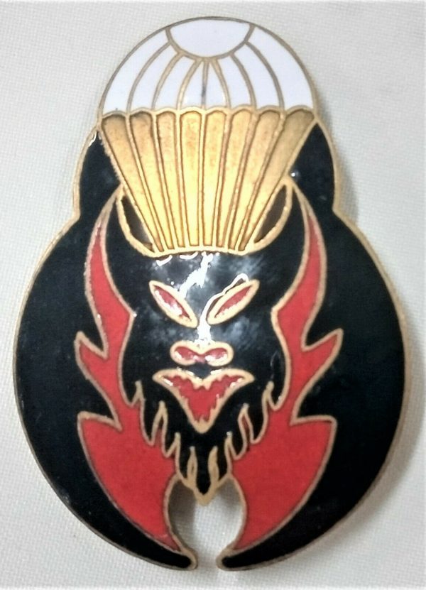 POST WW2 ERA EGYPT SPECIAL FORCES PARACHUTE SLEEVE UNIFORM BADGE